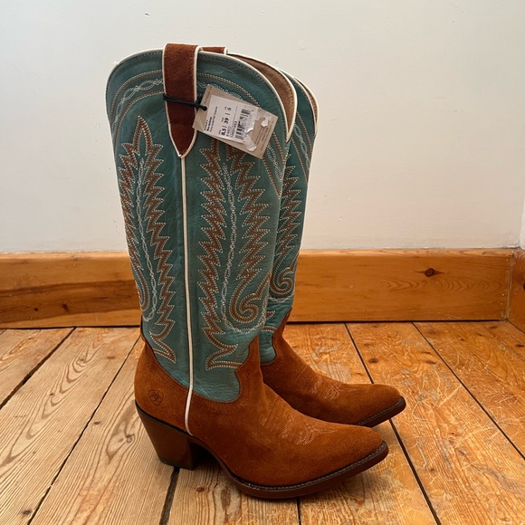 ariat ambrose tall suede boots - Picture 2 of 6